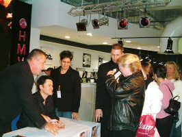 hmv30.jpg